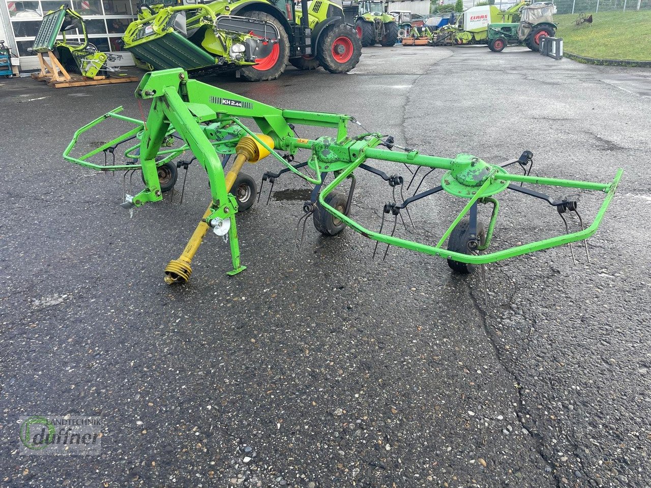 Deutz-Fahr KH 2.44 - Сеноворошилка: фото 1 Deutz-Fahr KH 2.44 - Сеноворошилка: фото 1