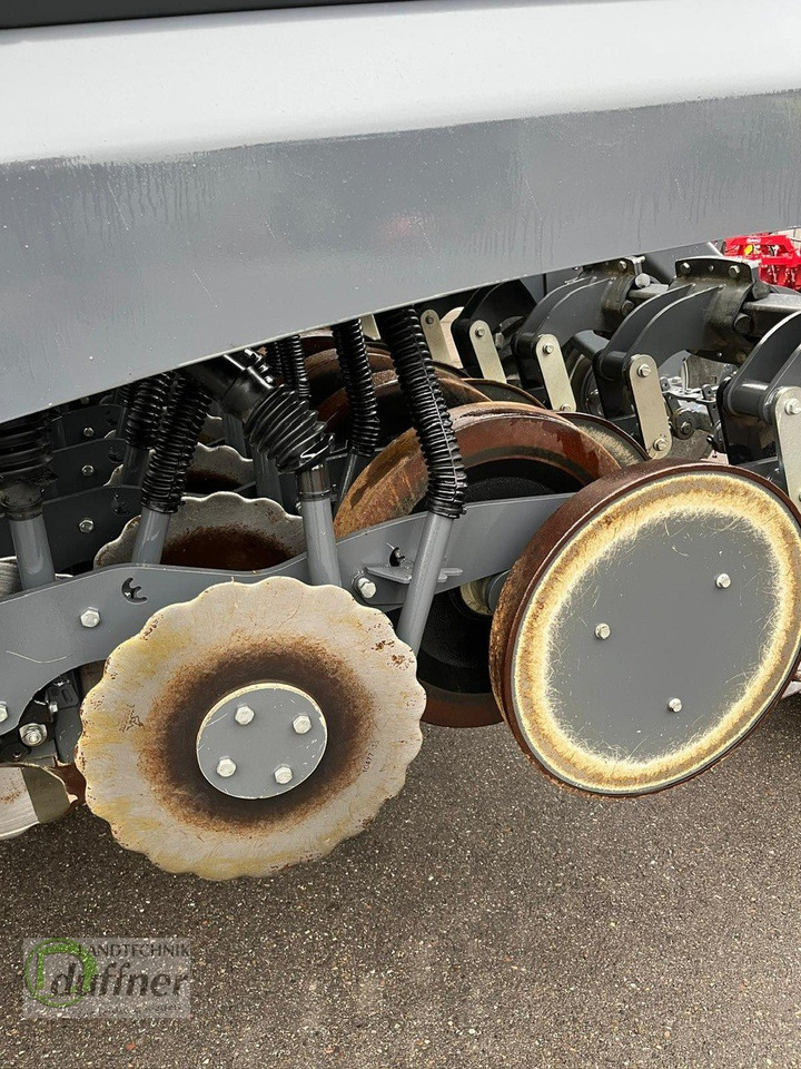 SKY Easydrill Fertisem 3020 HD - Сеялка: фото 4 SKY Easydrill Fertisem 3020 HD - Сеялка: фото 4