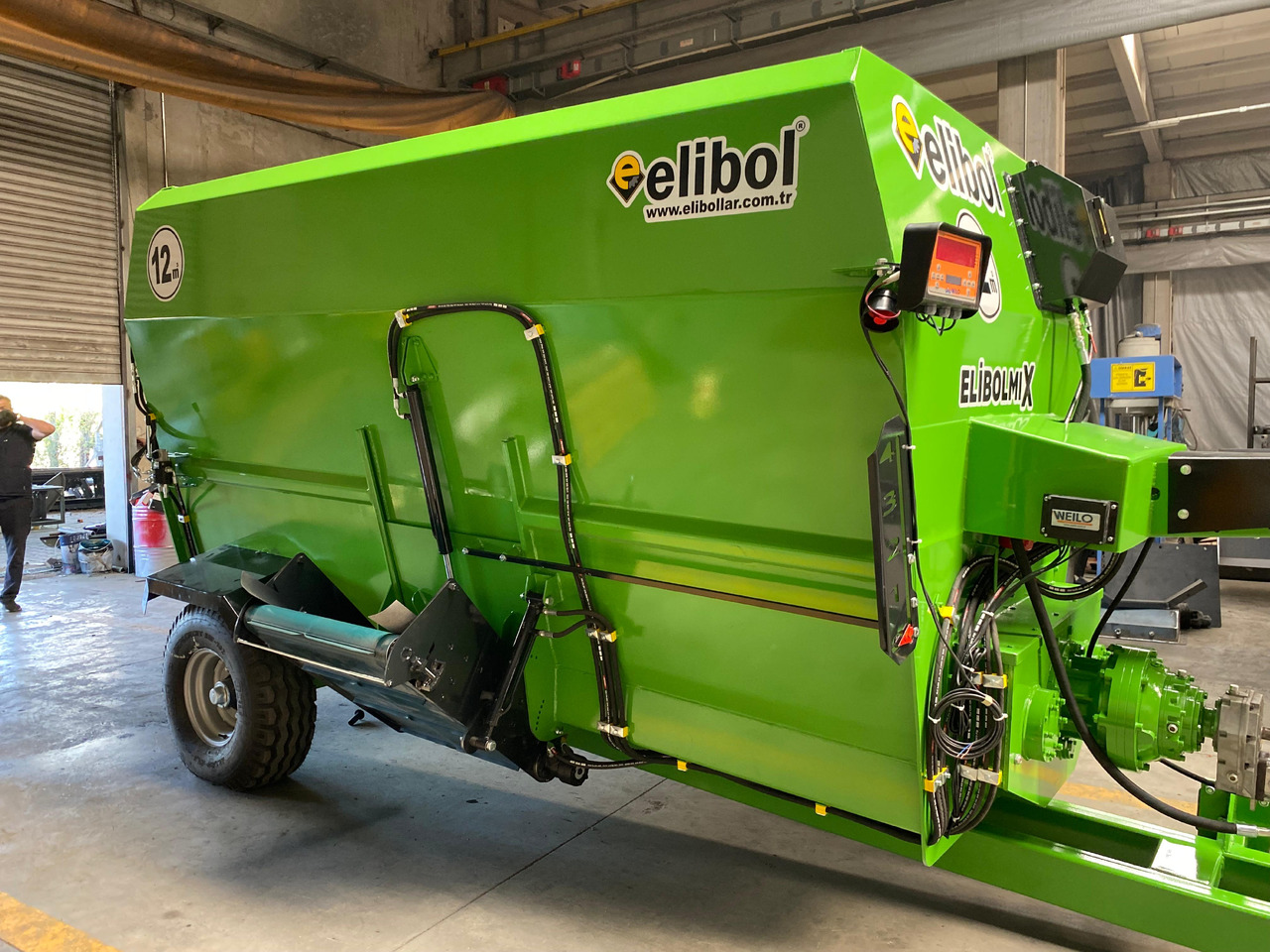 ELİBOL ELİBOLMIX 12M³ HORIZONTAL FEED MIXER - Кормораздатчик: фото 3 ELİBOL ELİBOLMIX 12M³ HORIZONTAL FEED MIXER - Кормораздатчик: фото 3
