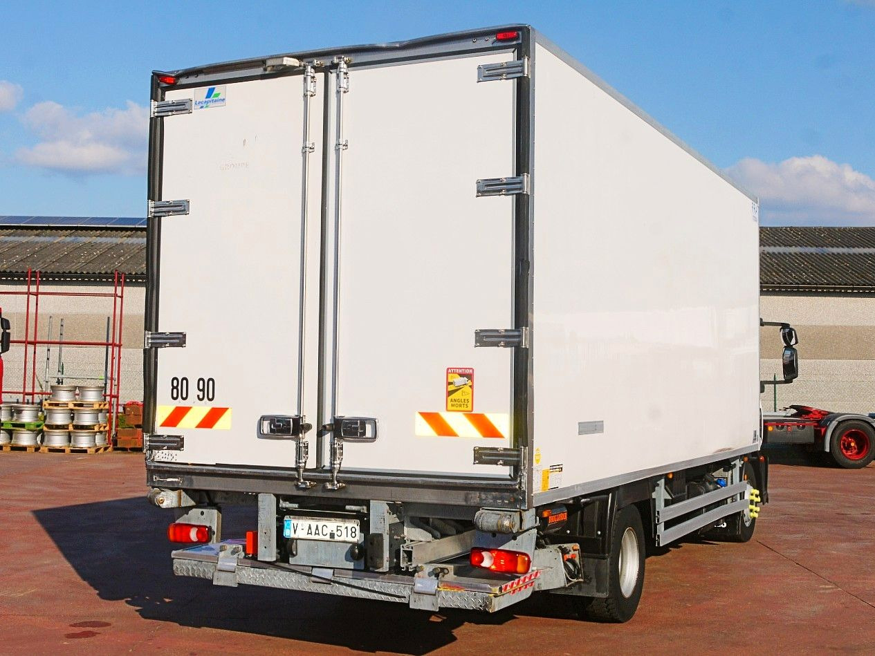 Рефрижератор Iveco 140E18 FLEISH KUHLKOFFER CARRIER SUPRA 550 LBW Iveco 140E18 FLEISH KUHLKOFFER CARRIER SUPRA 550 LBW: фото 6 Рефрижератор Iveco 140E18 FLEISH KUHLKOFFER CARRIER SUPRA 550 LBW Iveco 140E18 FLEISH KUHLKOFFER CARRIER SUPRA 550 LBW: фото 6