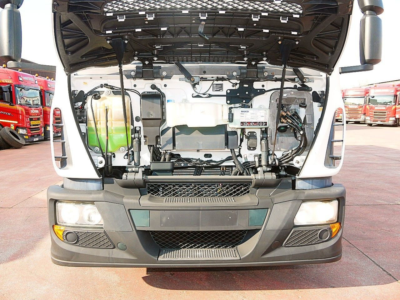 Рефрижератор Iveco 140E18 FLEISH KUHLKOFFER CARRIER SUPRA 550 LBW Iveco 140E18 FLEISH KUHLKOFFER CARRIER SUPRA 550 LBW: фото 15 Рефрижератор Iveco 140E18 FLEISH KUHLKOFFER CARRIER SUPRA 550 LBW Iveco 140E18 FLEISH KUHLKOFFER CARRIER SUPRA 550 LBW: фото 15