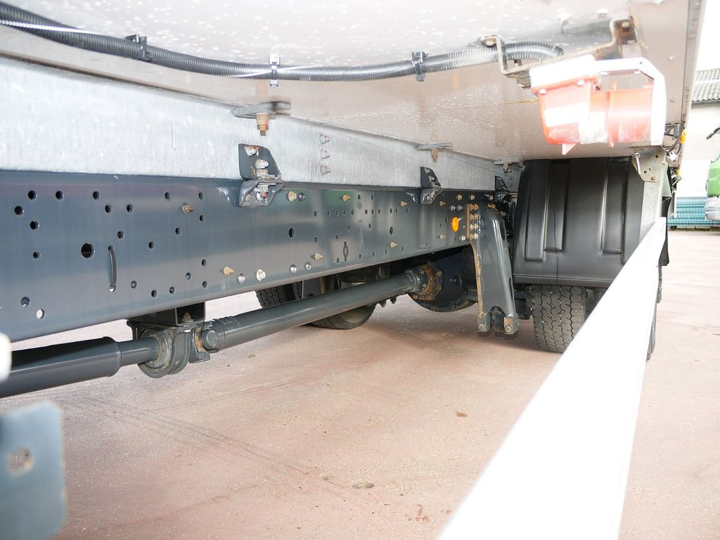 Рефрижератор Iveco 160E21 KUHLKOFFER CARRIER SUPRA 750 LBW LUFT Iveco 160E21 KUHLKOFFER CARRIER SUPRA 750 LBW LUFT: фото 17 Рефрижератор Iveco 160E21 KUHLKOFFER CARRIER SUPRA 750 LBW LUFT Iveco 160E21 KUHLKOFFER CARRIER SUPRA 750 LBW LUFT: фото 17