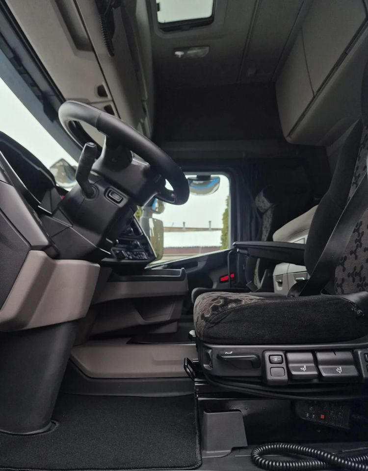 Scania R450 - Тягач: фото 5 Scania R450 - Тягач: фото 5