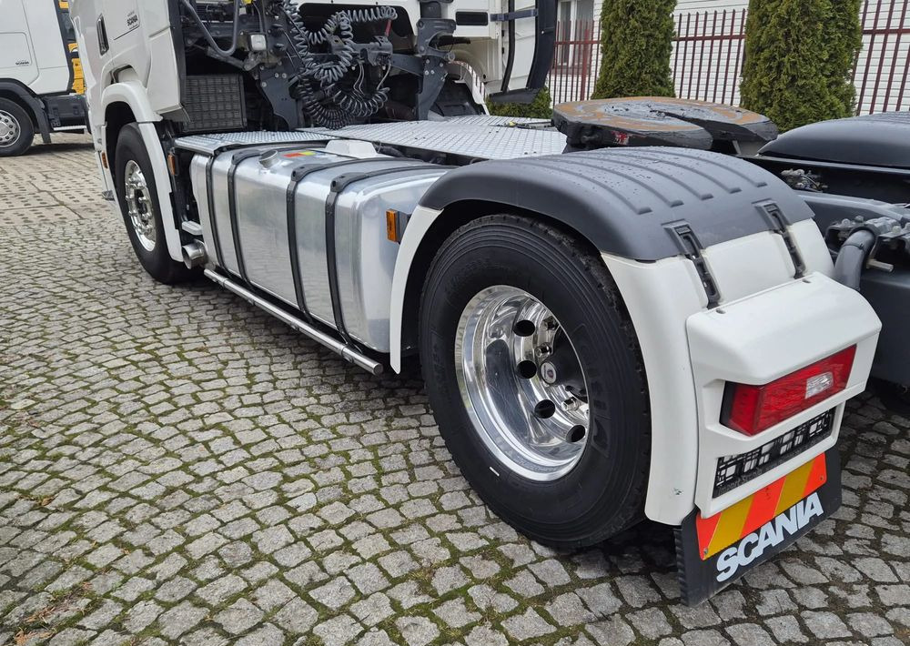 Тягач Scania R500: фото 7