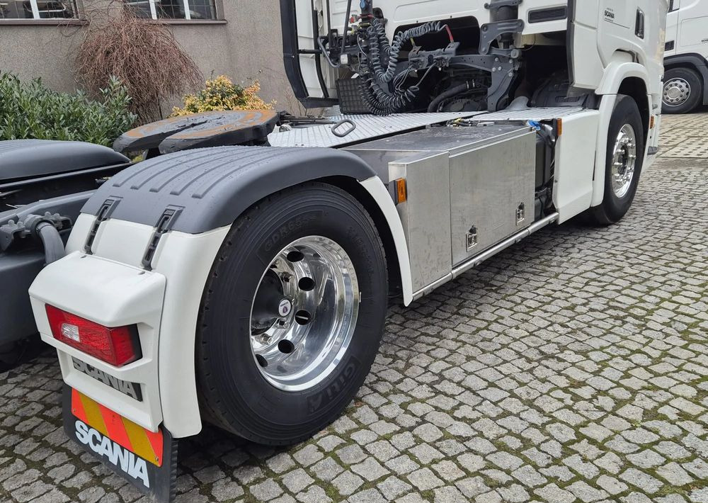 Тягач Scania R500: фото 12