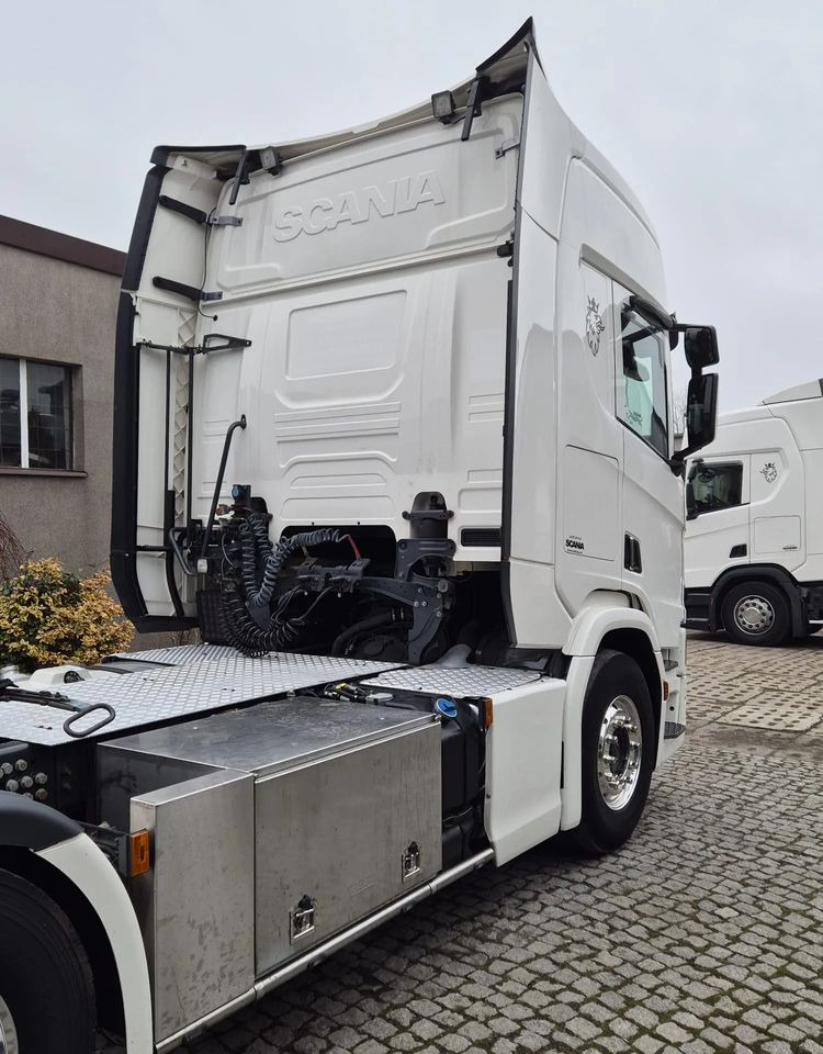 Тягач Scania R500: фото 13