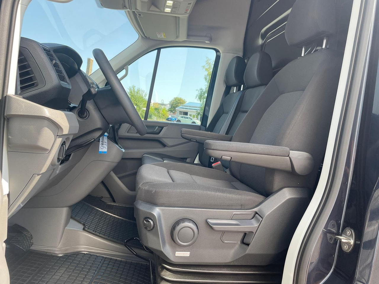 Цельнометаллический фургон MAN TGE 3.160 Kasten L4H3 LED AHK DAB KAMERA SITZHZ: фото 12 Цельнометаллический фургон MAN TGE 3.160 Kasten L4H3 LED AHK DAB KAMERA SITZHZ: фото 12