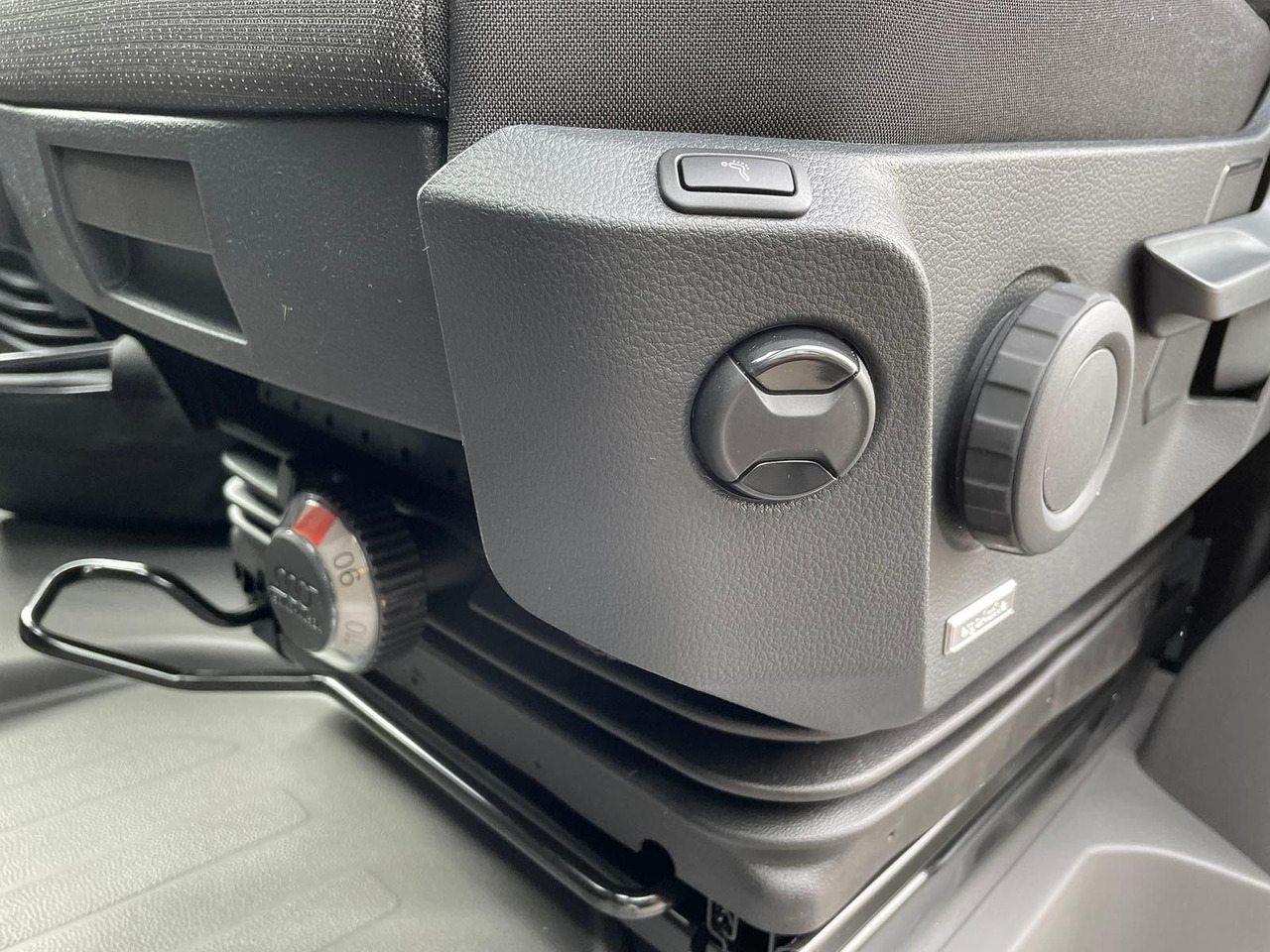 Цельнометаллический фургон MAN TGE 3.180 L3H2 Kasten LED NAVI ACC LED STANDHZ: фото 28 Цельнометаллический фургон MAN TGE 3.180 L3H2 Kasten LED NAVI ACC LED STANDHZ: фото 28