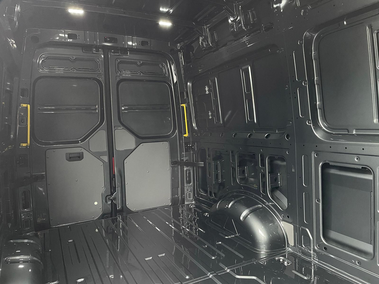 Легковой автомобиль MAN TGE 3.180 L3H3 Kasten 4x4 AHK ACC LED NAV SITZHZ: фото 12 Легковой автомобиль MAN TGE 3.180 L3H3 Kasten 4x4 AHK ACC LED NAV SITZHZ: фото 12