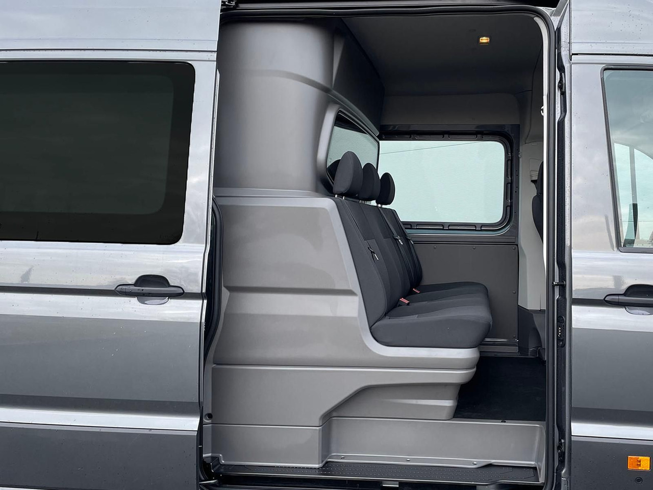 MAN TGE 3.180 L4H3 MIXTO STANDHZ ACC LED SITZHZ - Цельнометаллический фургон, Грузопассажирский фургон: фото 5 MAN TGE 3.180 L4H3 MIXTO STANDHZ ACC LED SITZHZ - Цельнометаллический фургон, Грузопассажирский фургон: фото 5