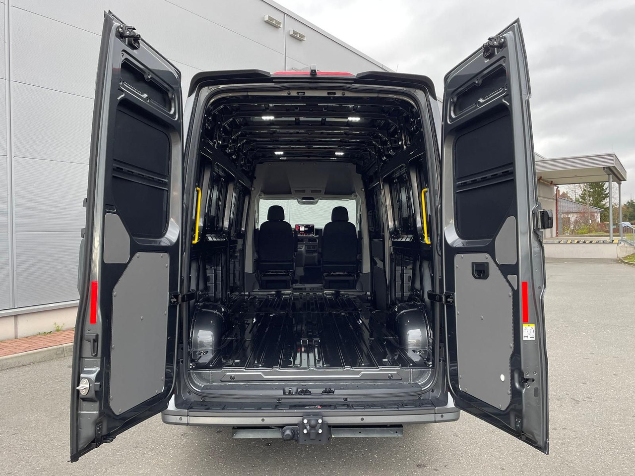 Легковой автомобиль MAN TGE 3.200 L4H3 Kasten 4x4 Individual S ACC STHZ: фото 34 Легковой автомобиль MAN TGE 3.200 L4H3 Kasten 4x4 Individual S ACC STHZ: фото 34