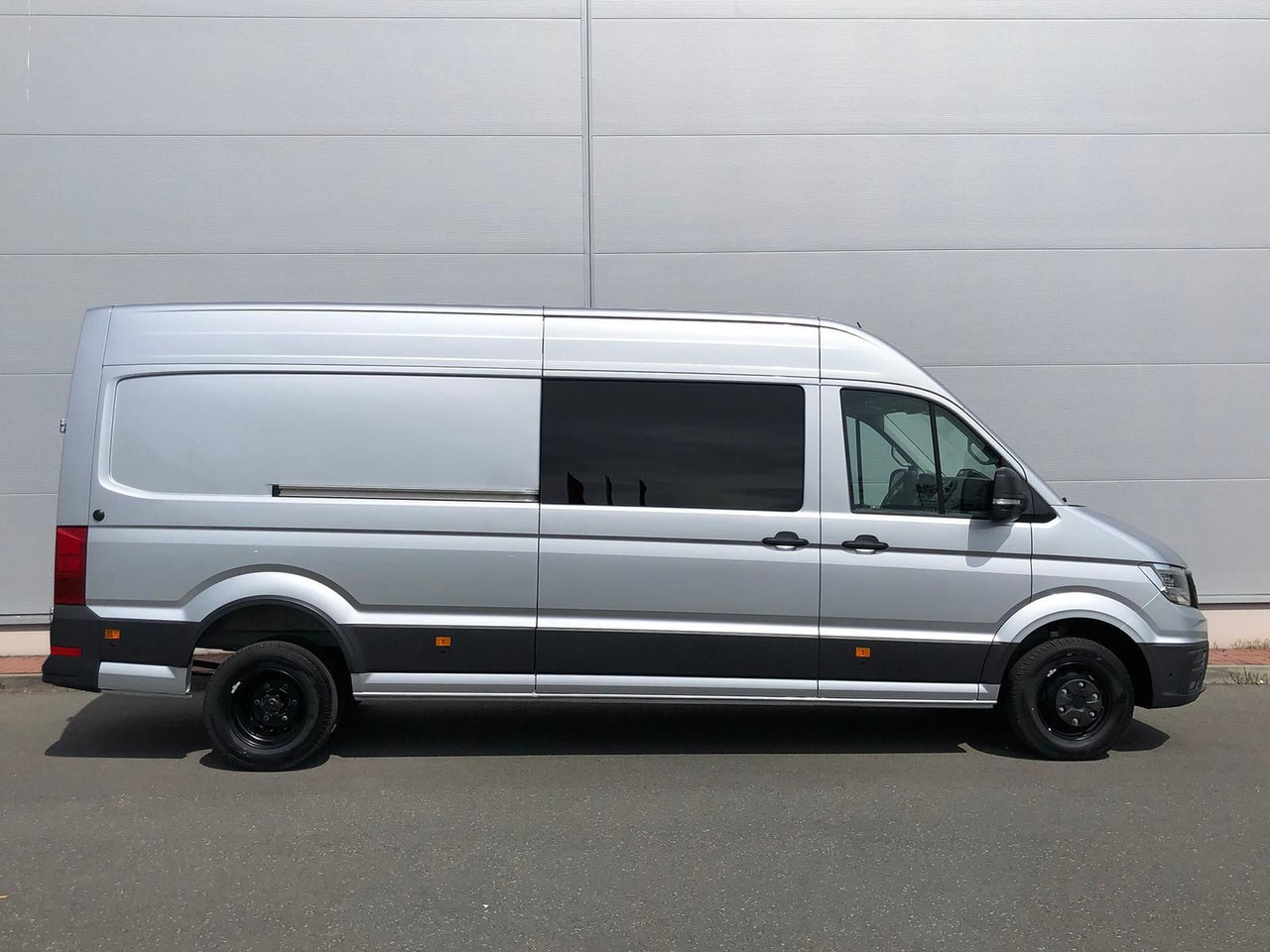 MAN TGE 5.160 MIXTO L4H3 3.5t Zul NAVI LED STANDHZ - Легковой автомобиль: фото 2 MAN TGE 5.160 MIXTO L4H3 3.5t Zul NAVI LED STANDHZ - Легковой автомобиль: фото 2