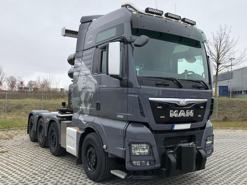 MAN TGX 41.640 8x4 Euro 6,Schwerlast 250t MAN TGX 41.640 8x4 Euro 6,Schwerlast 250t - Тягач: фото 1 MAN TGX 41.640 8x4 Euro 6,Schwerlast 250t MAN TGX 41.640 8x4 Euro 6,Schwerlast 250t - Тягач: фото 1