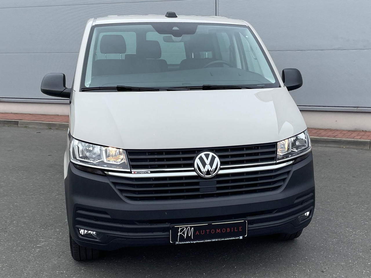 Volkswagen T6.1 Transporter 2.0 TDI lang 4MOTION SITZHZ NAV - Цельнометаллический фургон: фото 3 Volkswagen T6.1 Transporter 2.0 TDI lang 4MOTION SITZHZ NAV - Цельнометаллический фургон: фото 3