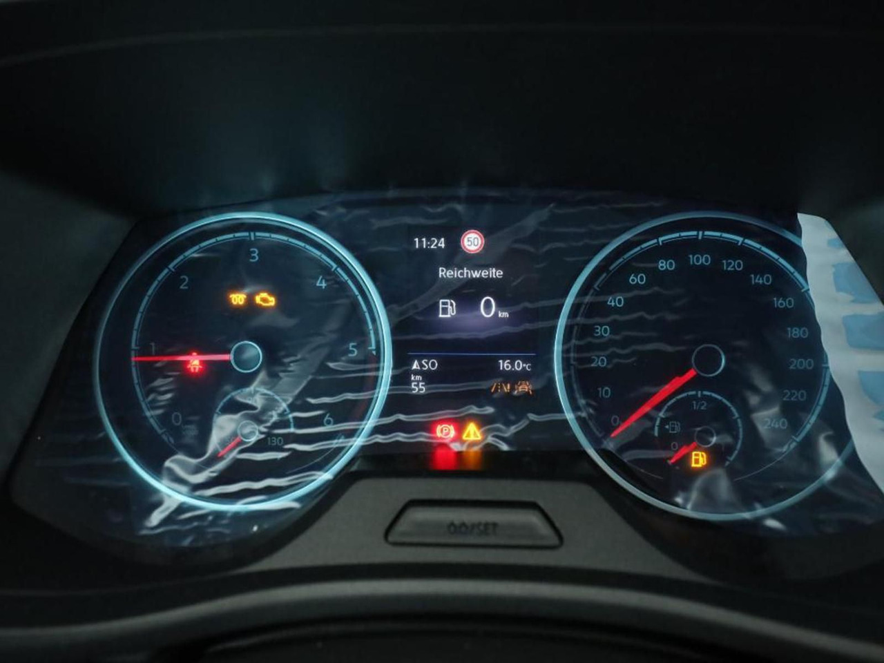 Volkswagen T6.1 Transporter Kombi KR LED STANDHZ ACC NAVI - Универсал: фото 3 Volkswagen T6.1 Transporter Kombi KR LED STANDHZ ACC NAVI - Универсал: фото 3