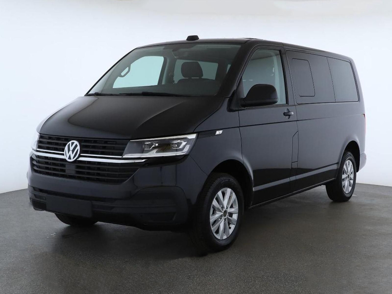 Volkswagen T6.1 Transporter Kombi KR STANDHZ LED ACC NAVI - Универсал: фото 1 Volkswagen T6.1 Transporter Kombi KR STANDHZ LED ACC NAVI - Универсал: фото 1