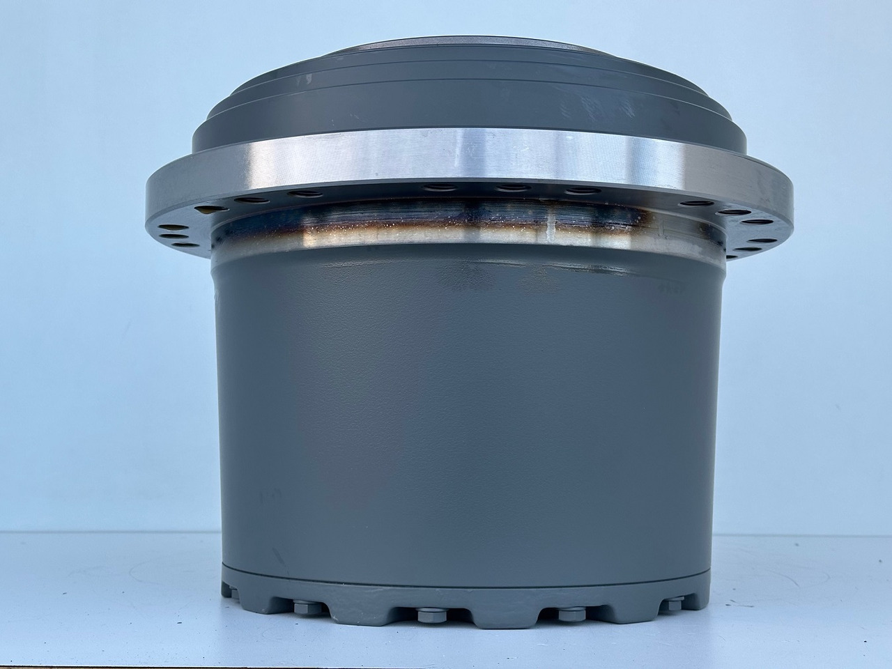 LIEBHERR Original Liebherr Fahrantrieb Typ:LPI0700 30S 0002 00 mit ID-Nr.12891035 – ID-Nr.12977341. R922-1487, R924-1677, R926 K-LC-1827, R926-1715. #12891035.545-01664# - Бортовой редуктор для Гусеничных экскаваторов: фото 3 LIEBHERR Original Liebherr Fahrantrieb Typ:LPI0700 30S 0002 00 mit ID-Nr.12891035 – ID-Nr.12977341. R922-1487, R924-1677, R926 K-LC-1827, R926-1715. #12891035.545-01664# - Бортовой редуктор для Гусеничных экскаваторов: фото 3