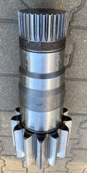 Liebherr Abtriebswelle ID-Nr.90205360. SAT375/276. R950, R956, R960, RZG956. #ZTMAB# - Поворотный редуктор для Гусеничных экскаваторов: фото 3 Liebherr Abtriebswelle ID-Nr.90205360. SAT375/276. R950, R956, R960, RZG956. #ZTMAB# - Поворотный редуктор для Гусеничных экскаваторов: фото 3