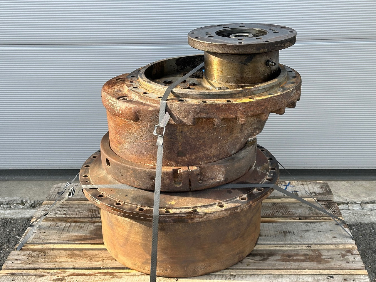 Liebherr Fahrantrieb FAT450E510. ID-Nr.970351501 - ID-Nr.90025195 - ID-Nr.90203584. LR634-992, LU755D-999, O634-992, PR734-4L-1481,PR734-4XL-1659. #10739.01# - Бортовой редуктор для Бульдозеров: фото 5 Liebherr Fahrantrieb FAT450E510. ID-Nr.970351501 - ID-Nr.90025195 - ID-Nr.90203584. LR634-992, LU755D-999, O634-992, PR734-4L-1481,PR734-4XL-1659. #10739.01# - Бортовой редуктор для Бульдозеров: фото 5