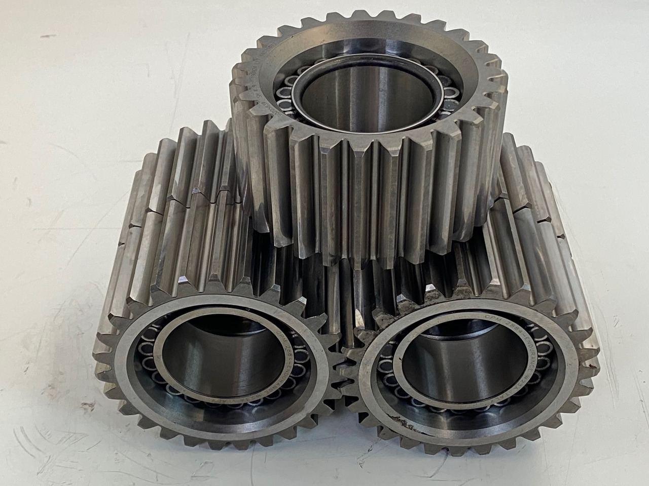 Liebherr Planetenrad ID-Nr.90205840. FAT350P126 - FAT350P138. R920 - R922 - R924 - R925 - R926 - R930 T. #PL13.01# - Бортовой редуктор для Строительной техники: фото 4 Liebherr Planetenrad ID-Nr.90205840. FAT350P126 - FAT350P138. R920 - R922 - R924 - R925 - R926 - R930 T. #PL13.01# - Бортовой редуктор для Строительной техники: фото 4