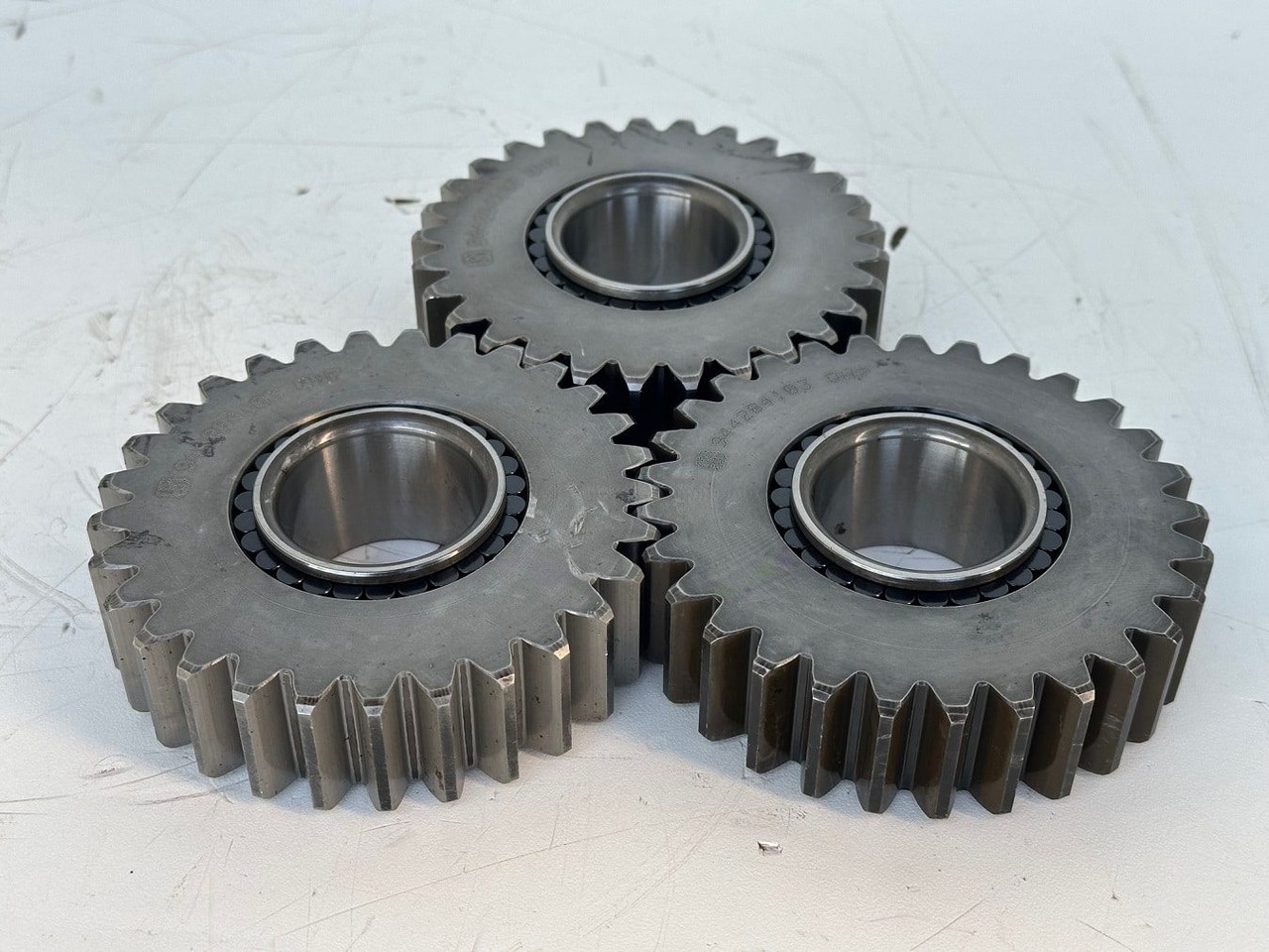 Liebherr Planetenrad ID-Nr.9442840 - ID-Nr.944284003. FAT350 - FAT350P022 - FAT350P059 - FAT350P062 - FAT350P068 - FAT350P079. LH22C, R313, R317, R900, R902, R904, R912, R914, R922, R924, R924 COMP - Бортовой редуктор для Строительной техники: фото 2 Liebherr Planetenrad ID-Nr.9442840 - ID-Nr.944284003. FAT350 - FAT350P022 - FAT350P059 - FAT350P062 - FAT350P068 - FAT350P079. LH22C, R313, R317, R900, R902, R904, R912, R914, R922, R924, R924 COMP - Бортовой редуктор для Строительной техники: фото 2