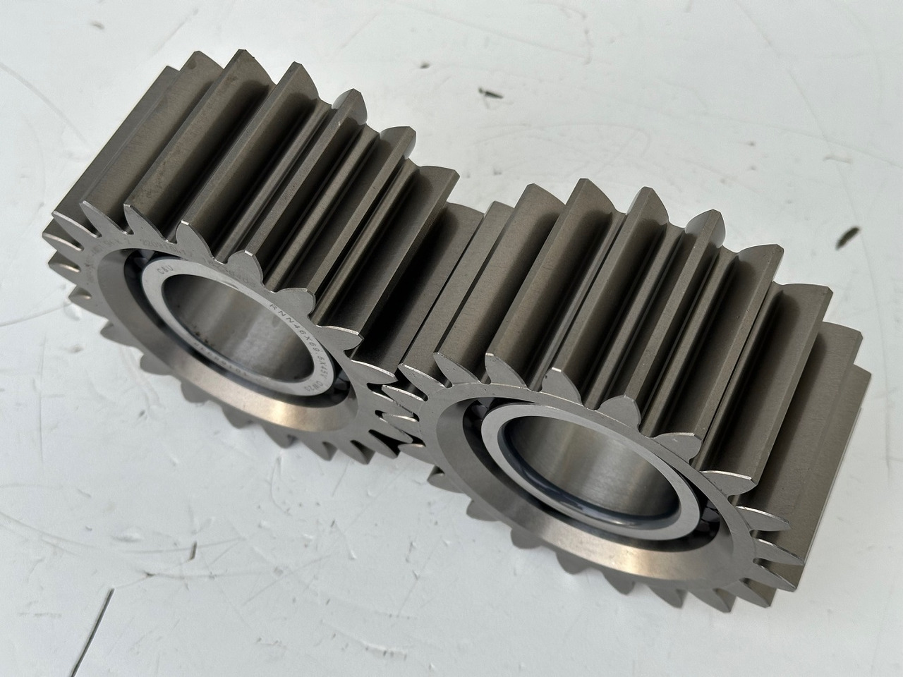 Liebherr Planetenrad mit Zylinderrollenlager ID-Nr.969490401-ID-Nr.10168338. FAT355P076-FAT355P077-FAT355P120. LH26,LH30C,LH40C,ER934,LO1916,LO1926,LOS916,LOS926,R906,R906 PROTO,R916,R920,R922,R924,R - Бортовой редуктор для Гусеничных экскаваторов: фото 5 Liebherr Planetenrad mit Zylinderrollenlager ID-Nr.969490401-ID-Nr.10168338. FAT355P076-FAT355P077-FAT355P120. LH26,LH30C,LH40C,ER934,LO1916,LO1926,LOS916,LOS926,R906,R906 PROTO,R916,R920,R922,R924,R - Бортовой редуктор для Гусеничных экскаваторов: фото 5