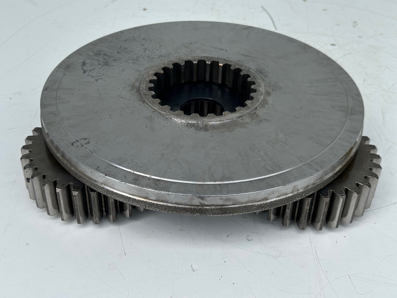 Liebherr Planetenträger ID-Nr.90024938 mit Planetenräder ID-Nr.90024939. FAT400P112 -FAT400P130 - FAT400P139. LO1936,LOS926,R926,R928,R930,R934,R936,R940,R944,R946,R950 T. #H1.6569.90024939# - Бортовой редуктор для Гусеничных экскаваторов: фото 5 Liebherr Planetenträger ID-Nr.90024938 mit Planetenräder ID-Nr.90024939. FAT400P112 -FAT400P130 - FAT400P139. LO1936,LOS926,R926,R928,R930,R934,R936,R940,R944,R946,R950 T. #H1.6569.90024939# - Бортовой редуктор для Гусеничных экскаваторов: фото 5