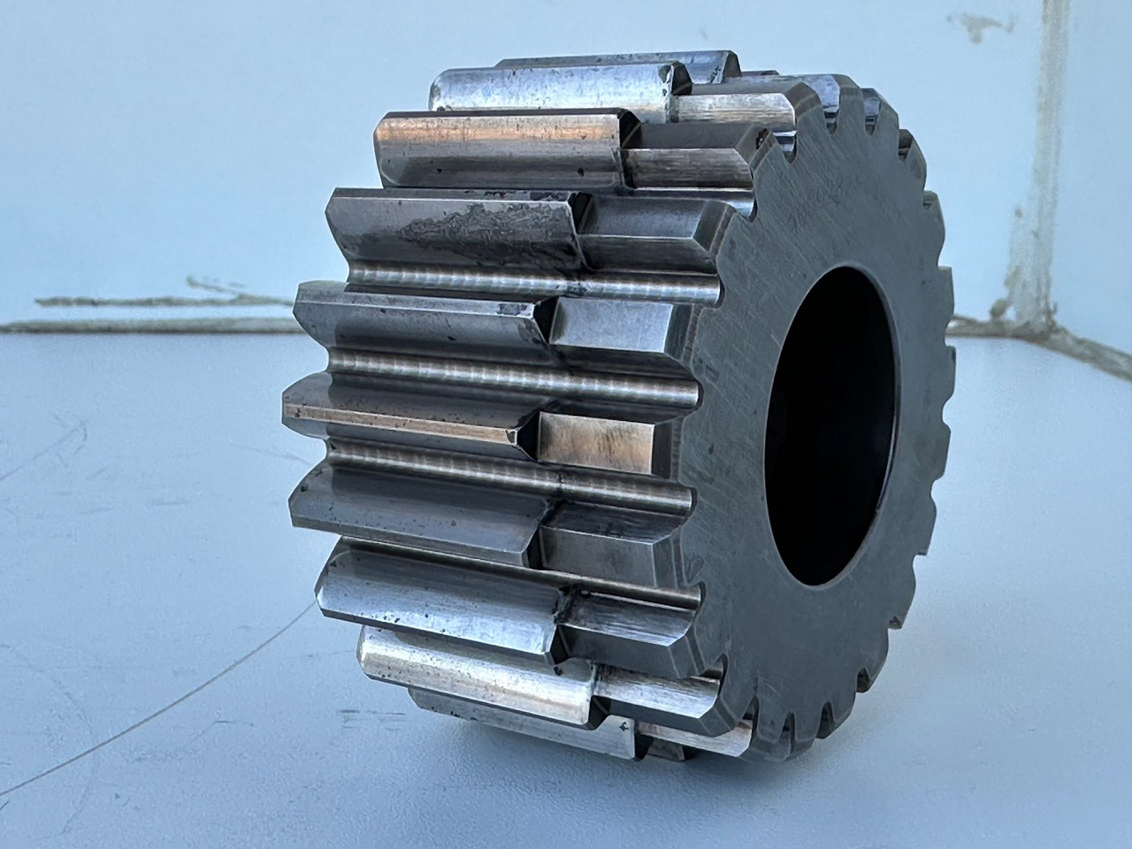 Liebherr Sonnenrad ID-Nr.90002821. FAT400P112, FAT400P130, FAT400P139. R926, R928, R930, R934, R936, R938, R940, R944, R946, R950 T. #90002821.06.08.01# - Бортовой редуктор для Экскаваторов: фото 1 Liebherr Sonnenrad ID-Nr.90002821. FAT400P112, FAT400P130, FAT400P139. R926, R928, R930, R934, R936, R938, R940, R944, R946, R950 T. #90002821.06.08.01# - Бортовой редуктор для Экскаваторов: фото 1