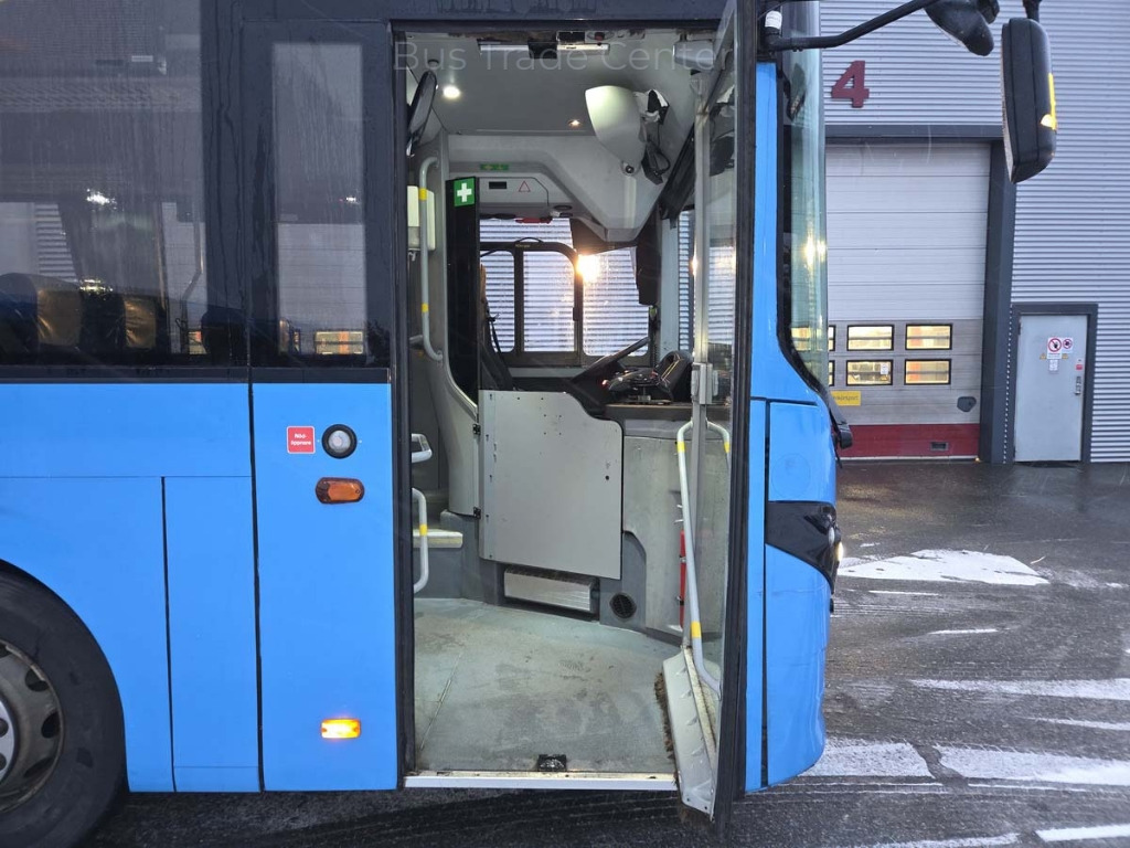 VOLVO 8909 B9 RLE / 8900 - Пригородный автобус: фото 5 VOLVO 8909 B9 RLE / 8900 - Пригородный автобус: фото 5