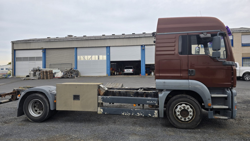 MAN TGA 18.430 4x2 (Nr. 6167) - Грузовик-шасси: фото 4 MAN TGA 18.430 4x2 (Nr. 6167) - Грузовик-шасси: фото 4