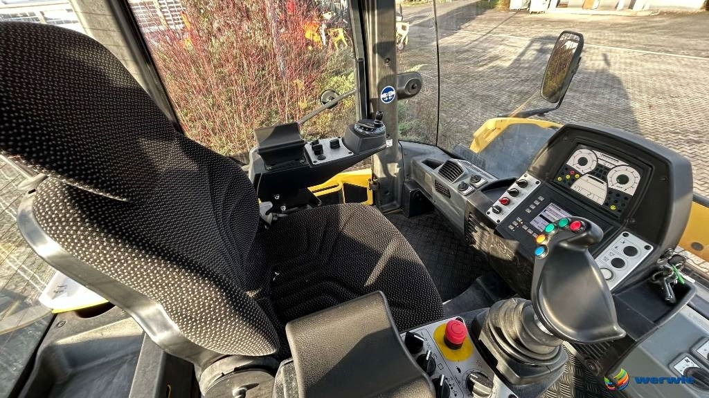 Bomag BW 206 AD-5 AM  в лизинг Bomag BW 206 AD-5 AM: фото 12