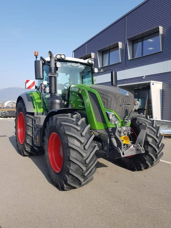 Fendt 828 Vario Profi Plus - Трактор: фото 2 Fendt 828 Vario Profi Plus - Трактор: фото 2