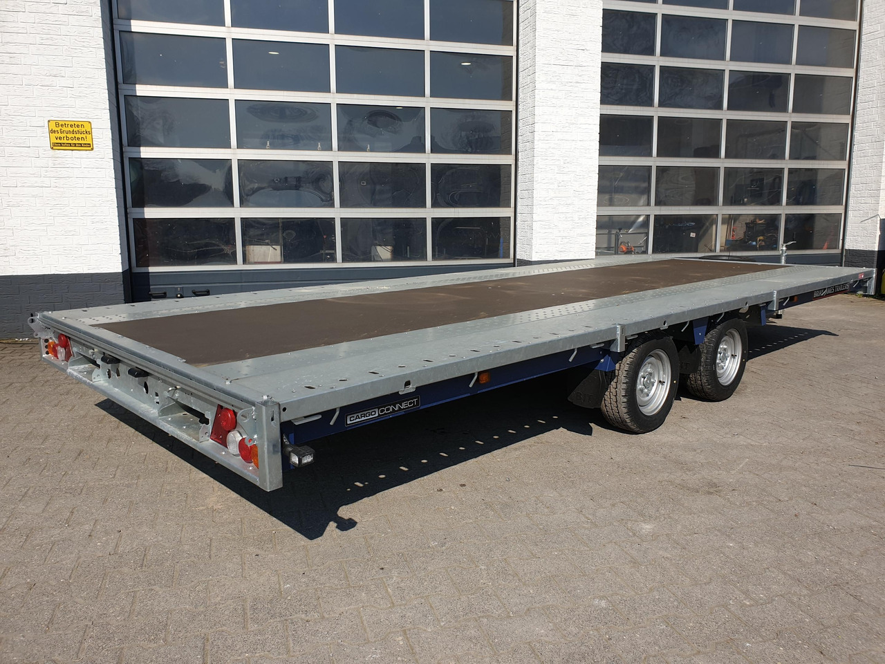 Brian James Trailer CarGO Connect 550x225cm Plateau Tandem 12" 3500kg Abverkauf 22 - Прицеп бортовой/ Платформа: фото 5 Brian James Trailer CarGO Connect 550x225cm Plateau Tandem 12" 3500kg Abverkauf 22 - Прицеп бортовой/ Платформа: фото 5