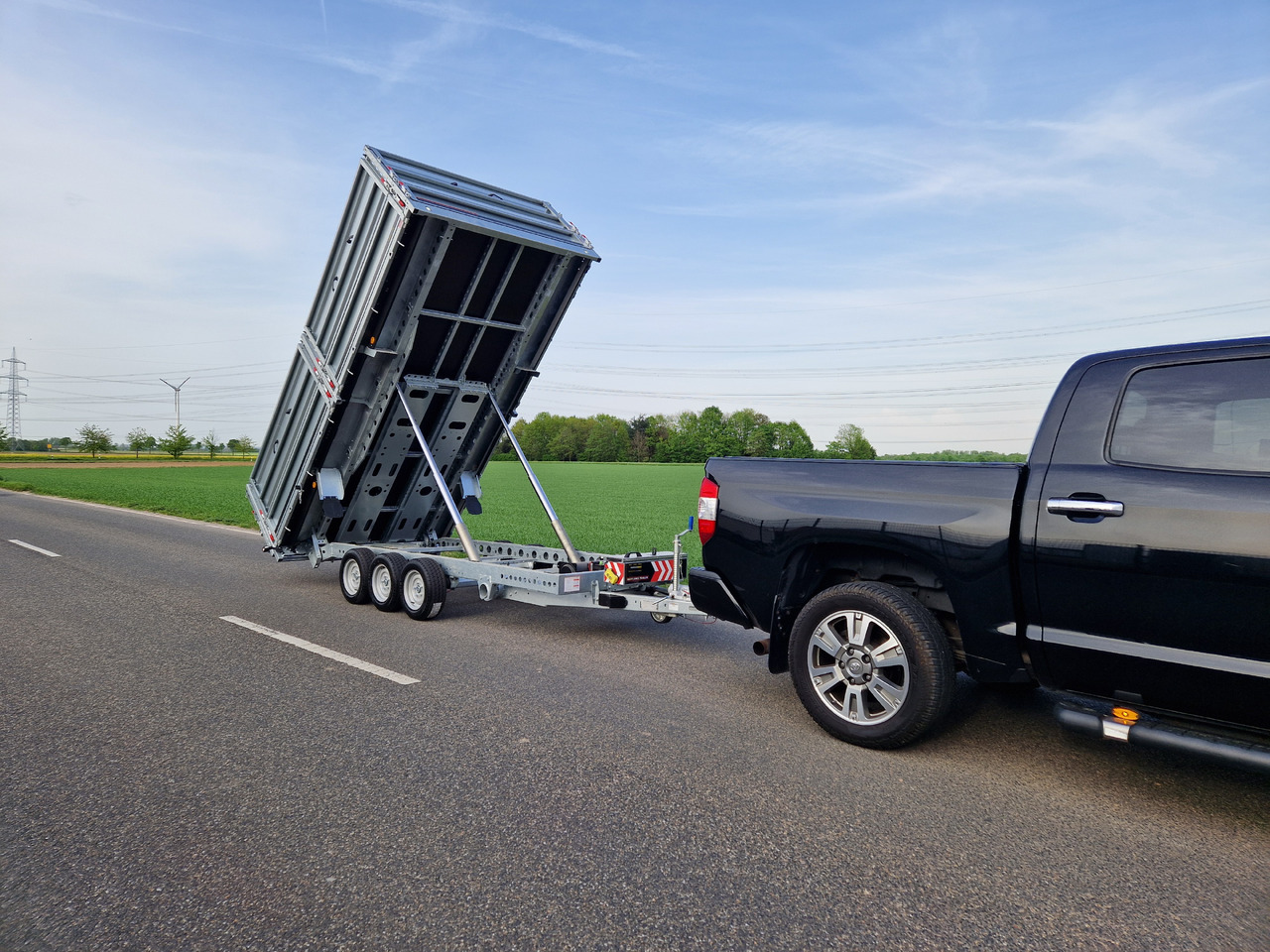 Самосвальный прицеп Brian James Trailer Tipper 526-4020 400x200x100cm Aufsatz elek. blackline LED Tridem 3500kg Aktion: фото 6