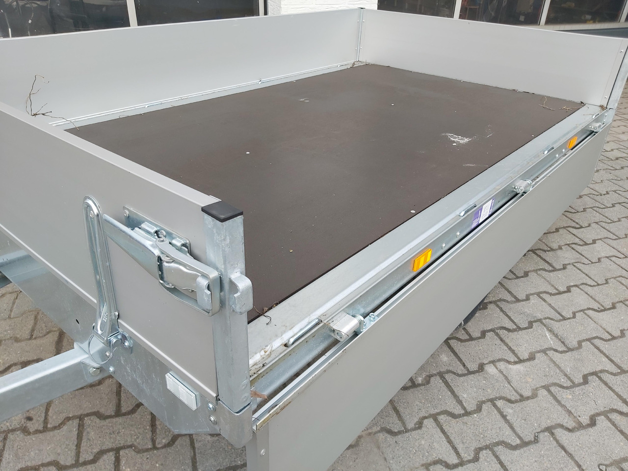 Hochlader light 2314 230x145x30cm Lfh: 63cm (XS) 750kg ungebremst Online Aktion - Прицеп для легкового автомобиля: фото 4 Hochlader light 2314 230x145x30cm Lfh: 63cm (XS) 750kg ungebremst Online Aktion - Прицеп для легкового автомобиля: фото 4