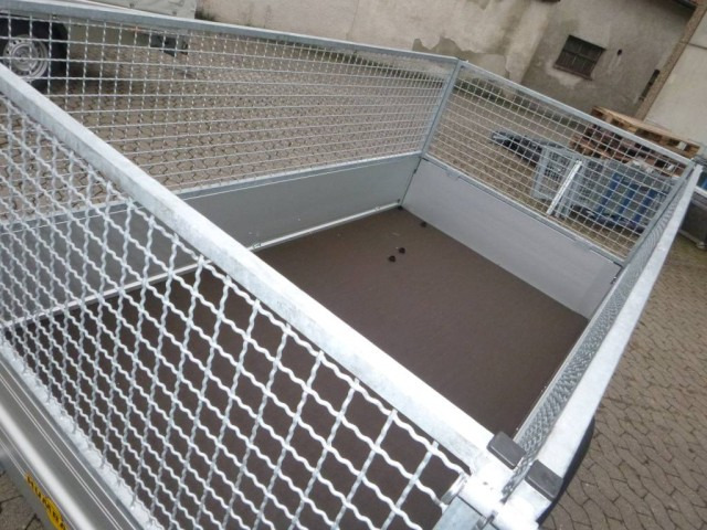 Humbaur HA 752513 mit Laubgitter, 750 kg, 2510 x 1310 x 350 mm - Прицеп для легкового автомобиля: фото 3 Humbaur HA 752513 mit Laubgitter, 750 kg, 2510 x 1310 x 350 mm - Прицеп для легкового автомобиля: фото 3