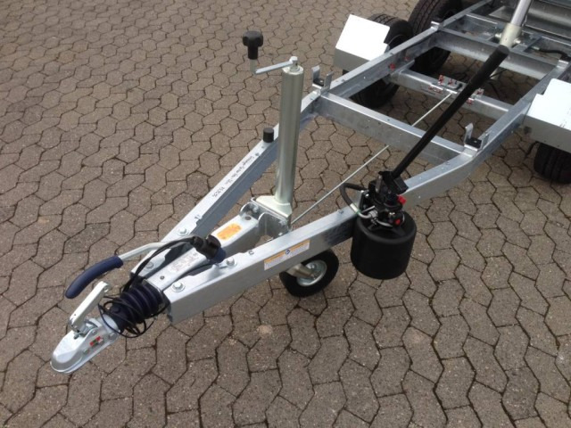 Humbaur HUK 273117 Heckkipper 2,7 t. 3140 x 1750 x 300 mm - Самосвальный прицеп: фото 2 Humbaur HUK 273117 Heckkipper 2,7 t. 3140 x 1750 x 300 mm - Самосвальный прицеп: фото 2