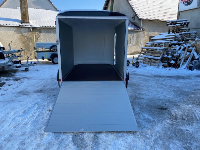 Humbaur Poly-Alu Koffer HKPA 263217, 2,6 to. 100 km/h, 3280 x 1770 x 1800 mm - Прицеп-фургон: фото 1 Humbaur Poly-Alu Koffer HKPA 263217, 2,6 to. 100 km/h, 3280 x 1770 x 1800 mm - Прицеп-фургон: фото 1