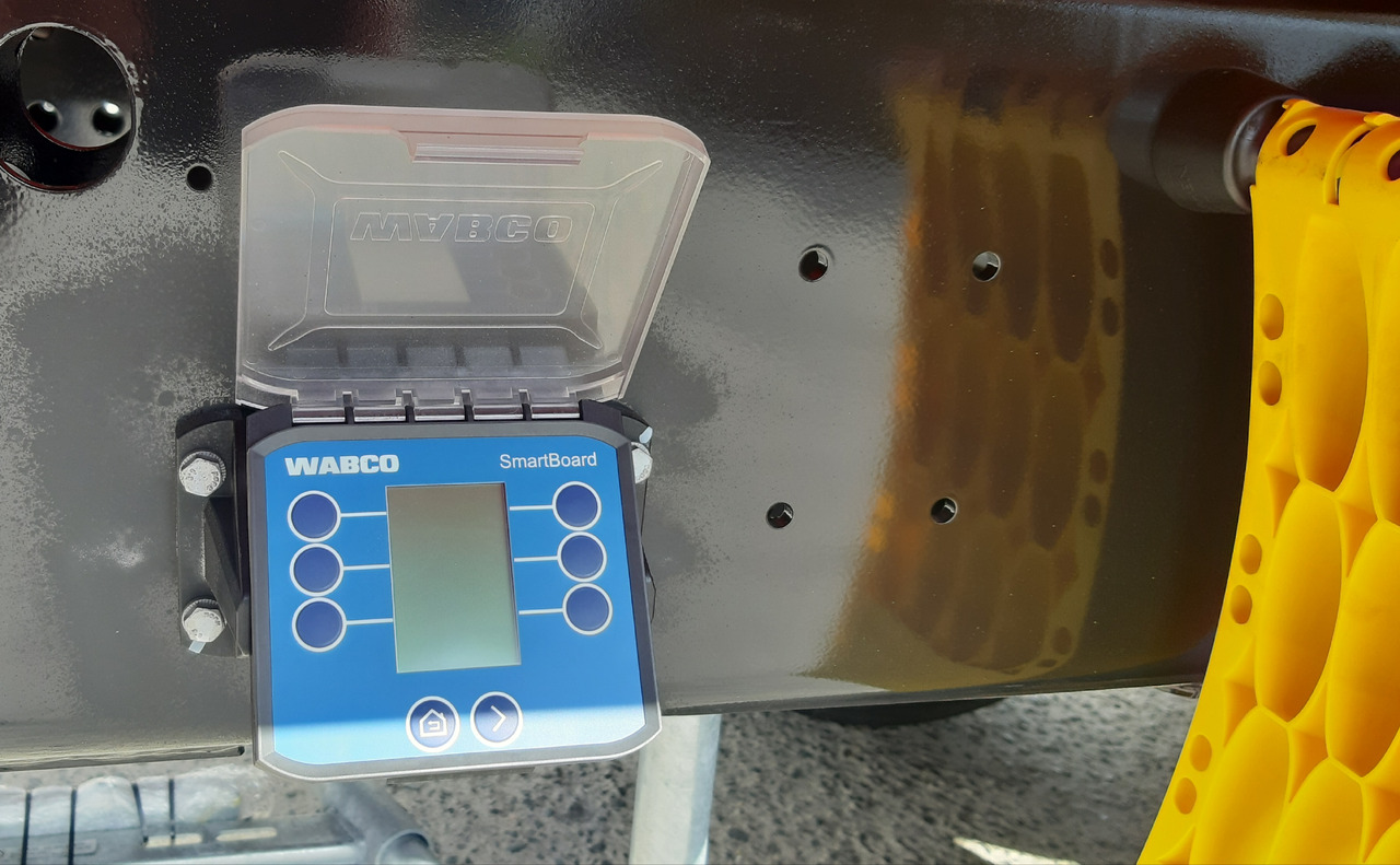 MEILLER MZDA 1822 M / Y / ZVEDACÍ NÁPRAVA * LIFTACHSE / PLACHTA * PLANE / WABCO SmartBoard - Самосвальный прицеп: фото 3 MEILLER MZDA 1822 M / Y / ZVEDACÍ NÁPRAVA * LIFTACHSE / PLACHTA * PLANE / WABCO SmartBoard - Самосвальный прицеп: фото 3