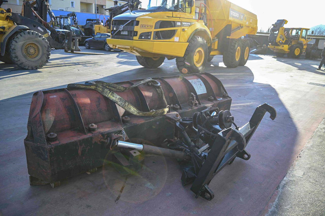 Holms KHP-80-320 - Отвал для снега: фото 4 Holms KHP-80-320 - Отвал для снега: фото 4