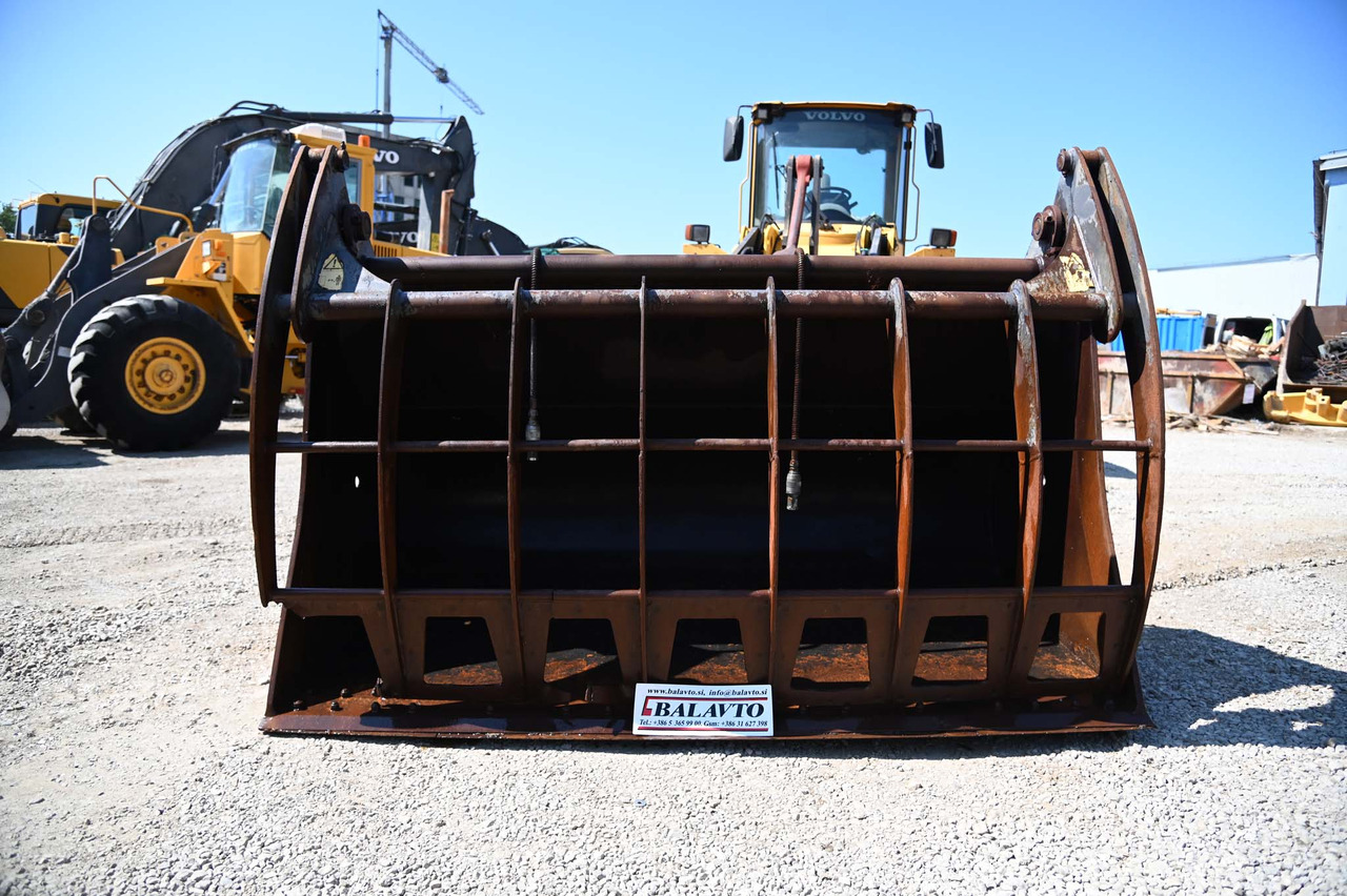 TREVI BENNE loader bucket 2500 mm - Ковш для погрузчика: фото 1 TREVI BENNE loader bucket 2500 mm - Ковш для погрузчика: фото 1