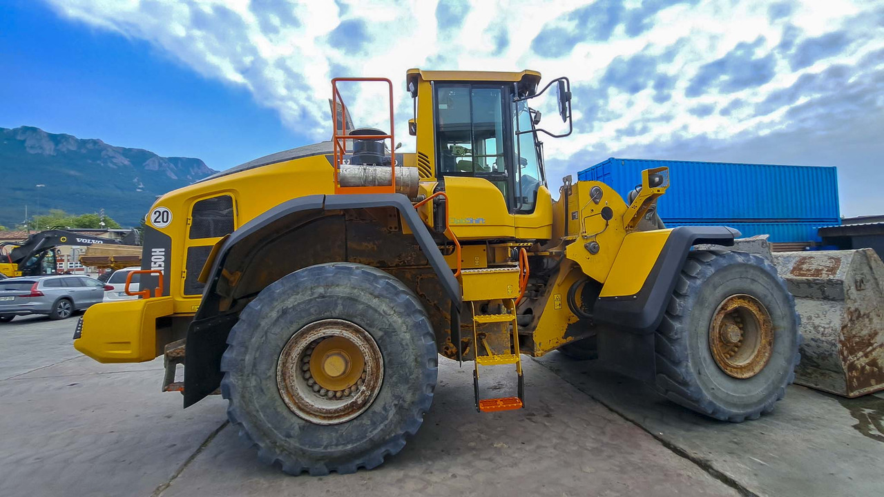 Колёсный погрузчик VOLVO L150H: фото 26 Колёсный погрузчик VOLVO L150H: фото 26