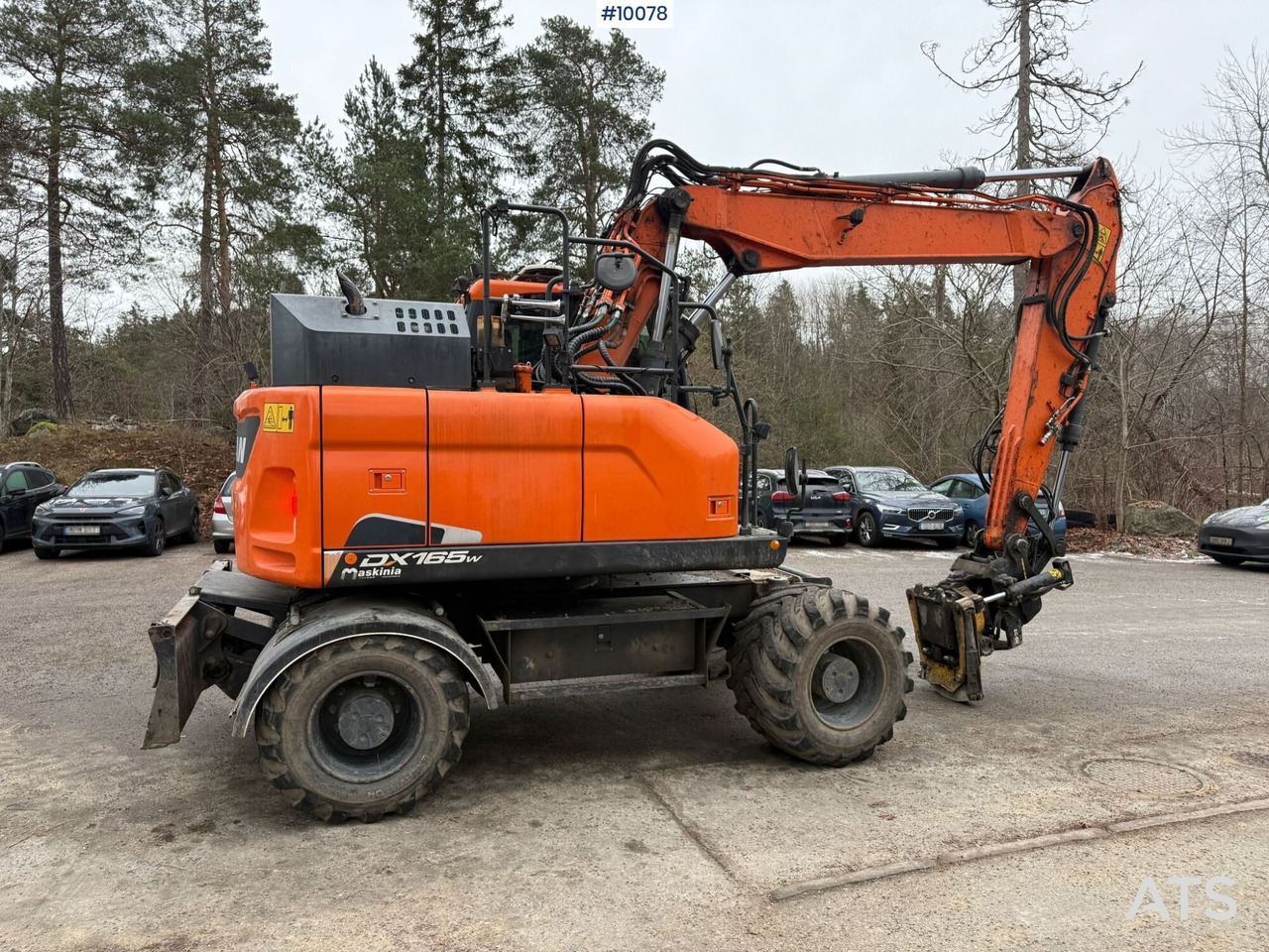 Doosan DX165W-5 Wheeled excavator (VIDEO) - Колёсный экскаватор: фото 4 Doosan DX165W-5 Wheeled excavator (VIDEO) - Колёсный экскаватор: фото 4