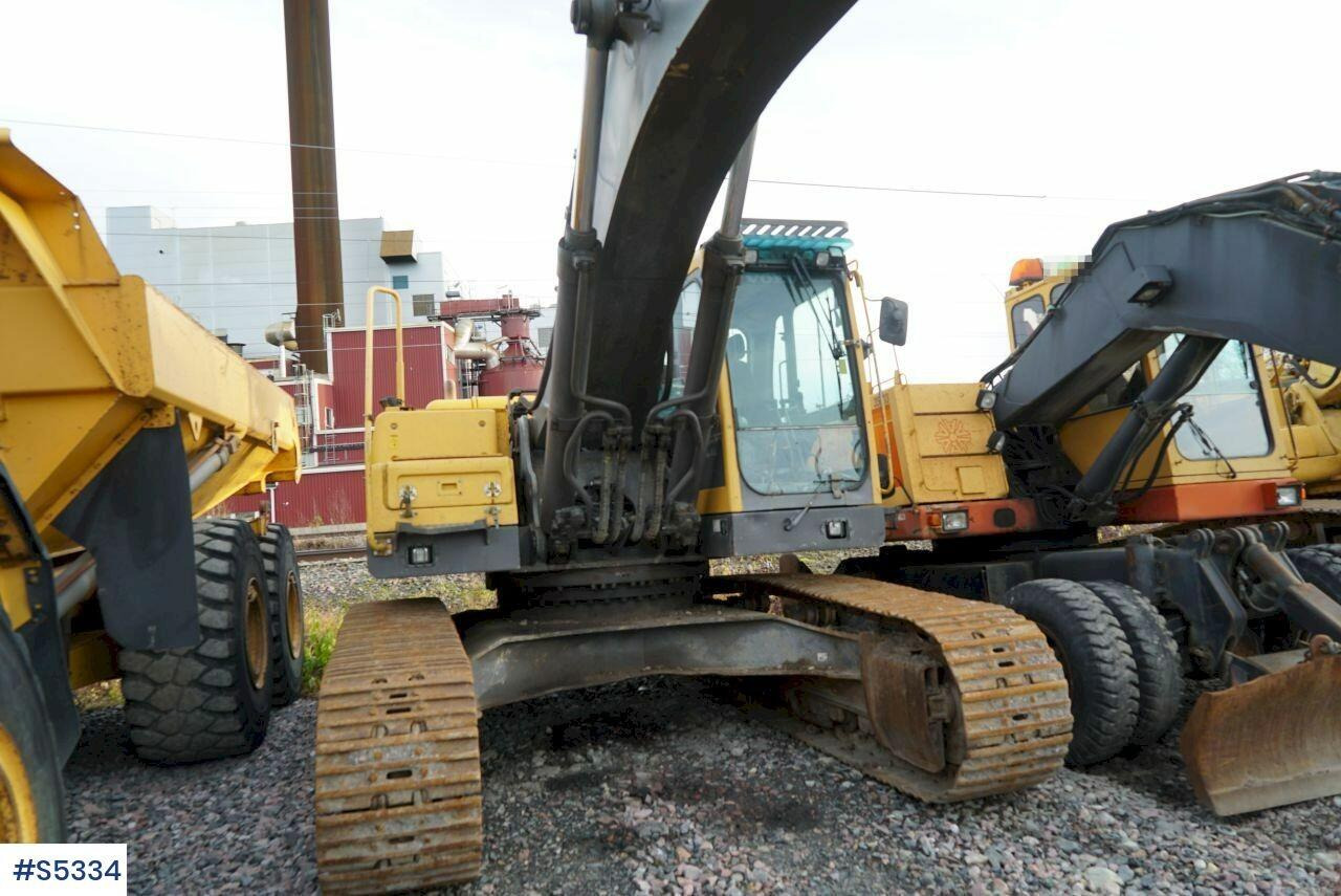 EXCAVATOR Volvo EC360 BLC WITH BUCKET - Экскаватор: фото 2 EXCAVATOR Volvo EC360 BLC WITH BUCKET - Экскаватор: фото 2