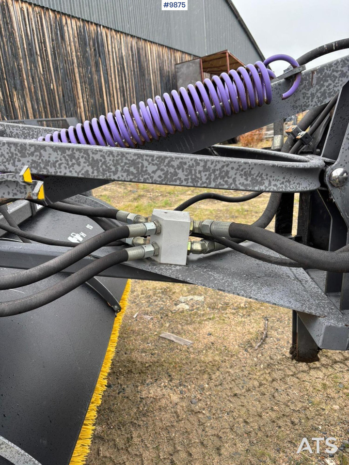 Holms Sweeper Large BM - Щетка: фото 4 Holms Sweeper Large BM - Щетка: фото 4