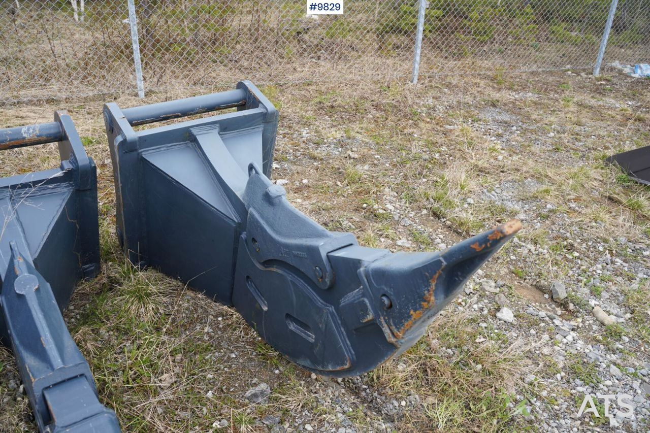 Hook S80 TOBA - Рыхлитель: фото 1 Hook S80 TOBA - Рыхлитель: фото 1