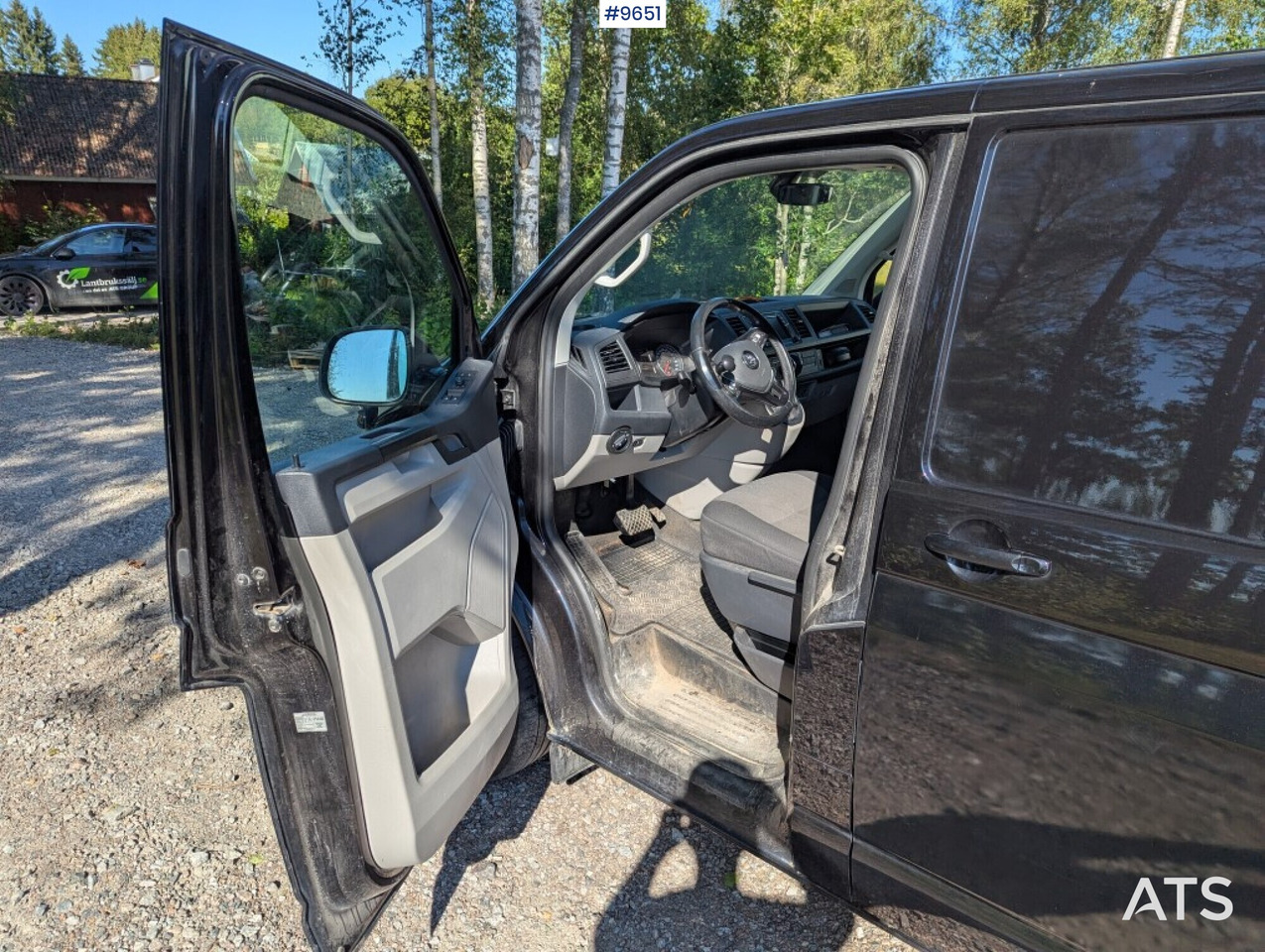 VW Transporter workshop fittings, double sliding doors - Коммунальная/ Специальная техника: фото 3 VW Transporter workshop fittings, double sliding doors - Коммунальная/ Специальная техника: фото 3