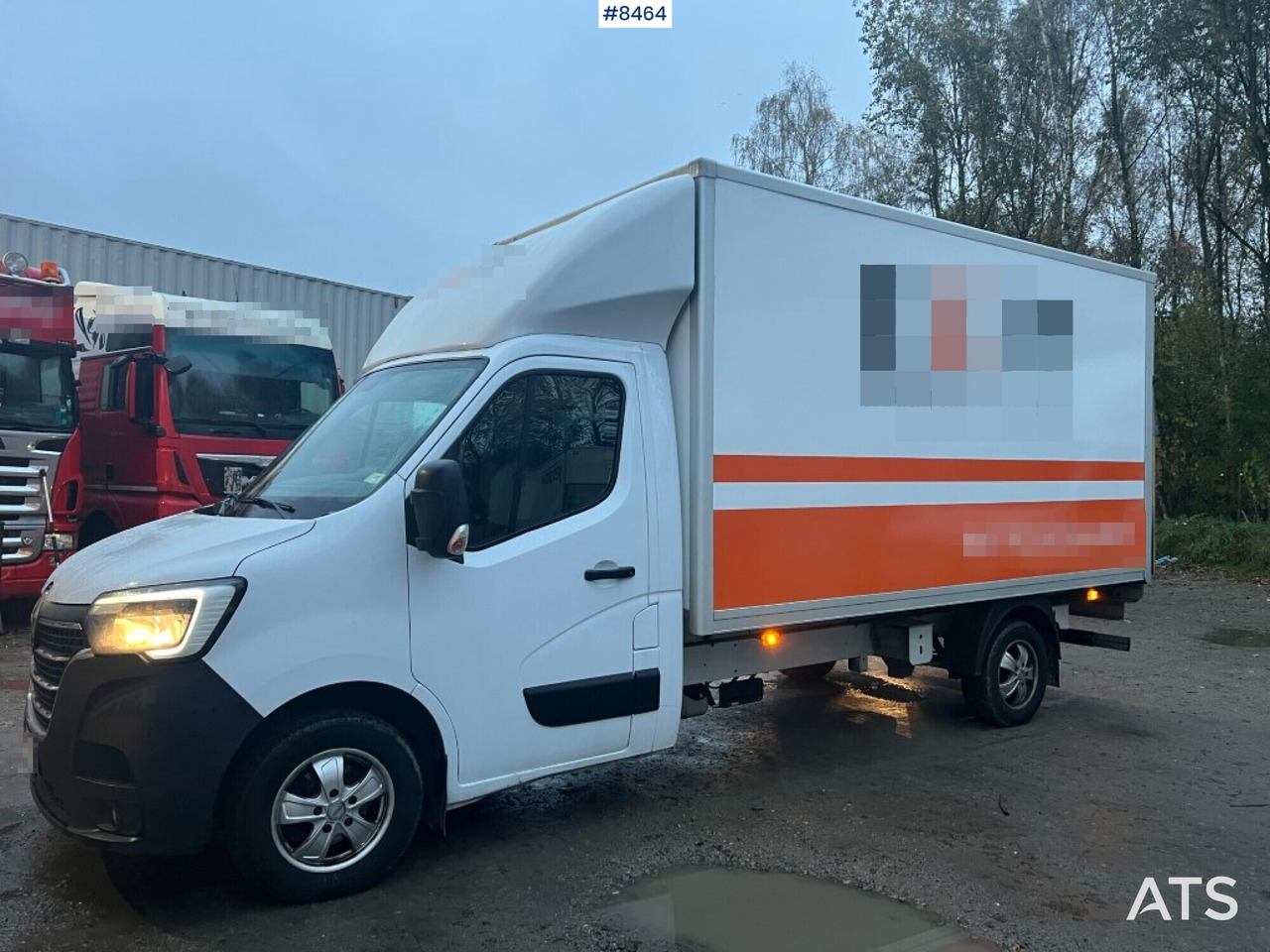 Renault master with tail lift - Фургон с закрытым кузовом: фото 1 Renault master with tail lift - Фургон с закрытым кузовом: фото 1
