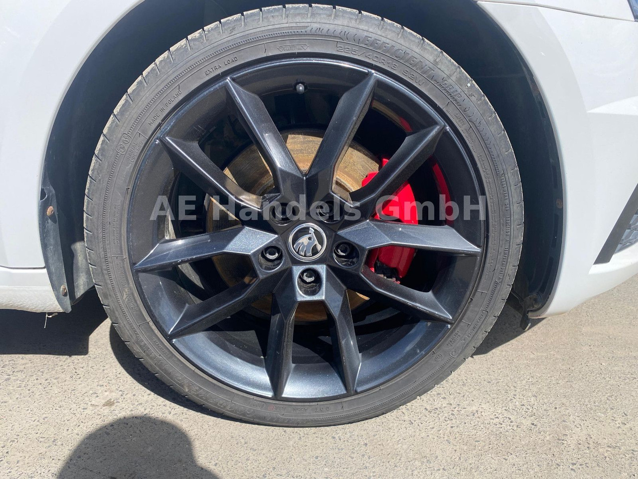 Универсал Skoda Octavia VRS Kombi 2.0 TDI *ACC/PDC/LED/1.Hand/HU: фото 10