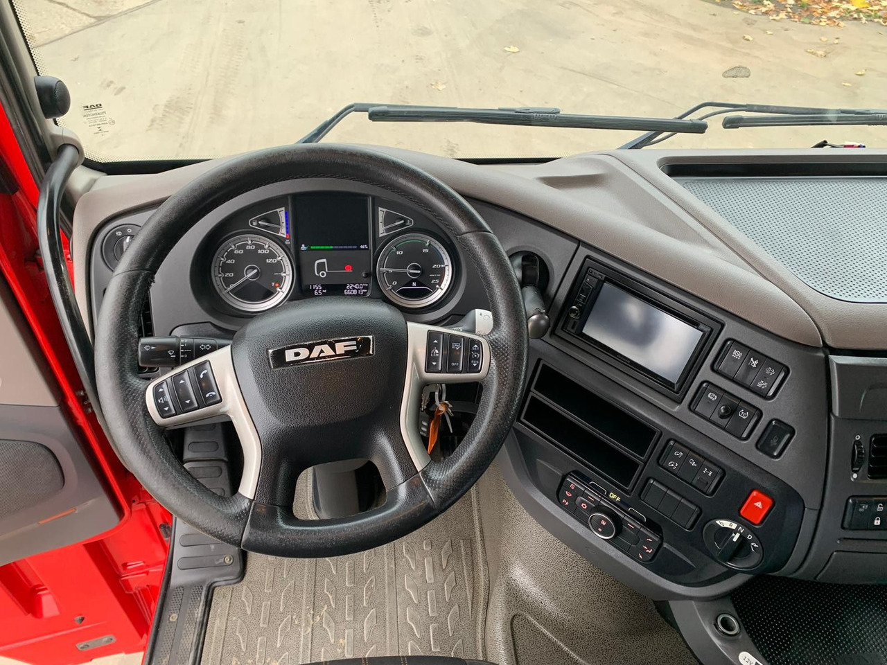 Тягач DAF XF 480 SSC BL *Retarder/2-Kreis-Hydr./Standklima: фото 26 Тягач DAF XF 480 SSC BL *Retarder/2-Kreis-Hydr./Standklima: фото 26